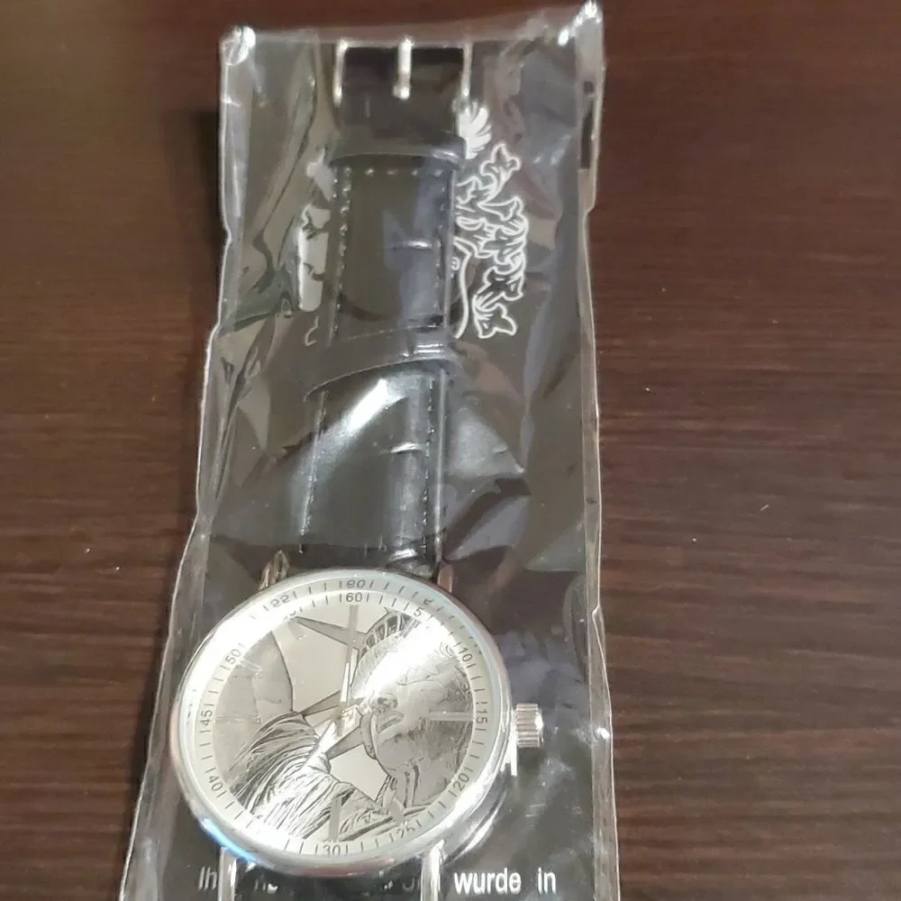 Eiger men's statute of liberty watch